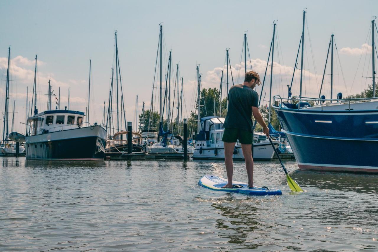 Europarcs De Biesbosch Hotel Willemsdorp Bagian luar foto